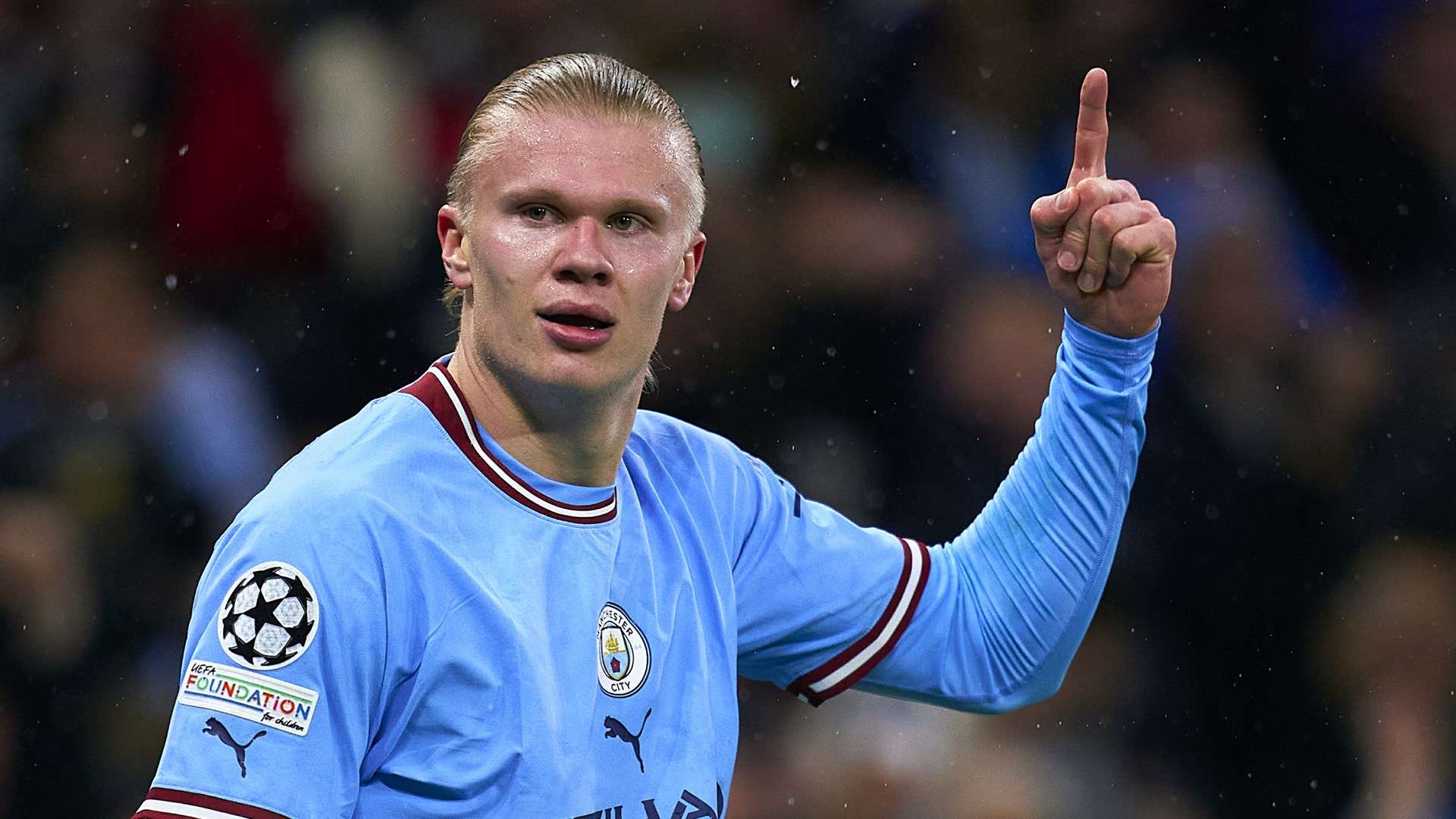 时显得力不 时显得力不